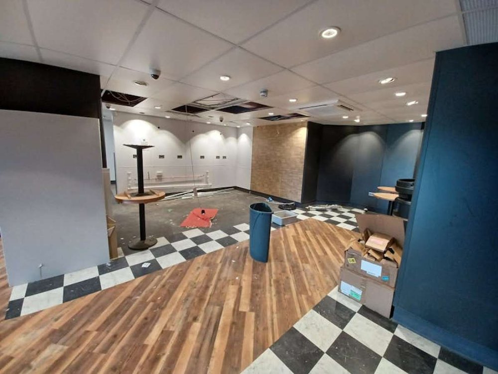 Other in Lyndhurst - photo 4