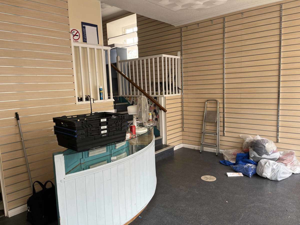 Retail/Shop in Sidmouth - photo 4