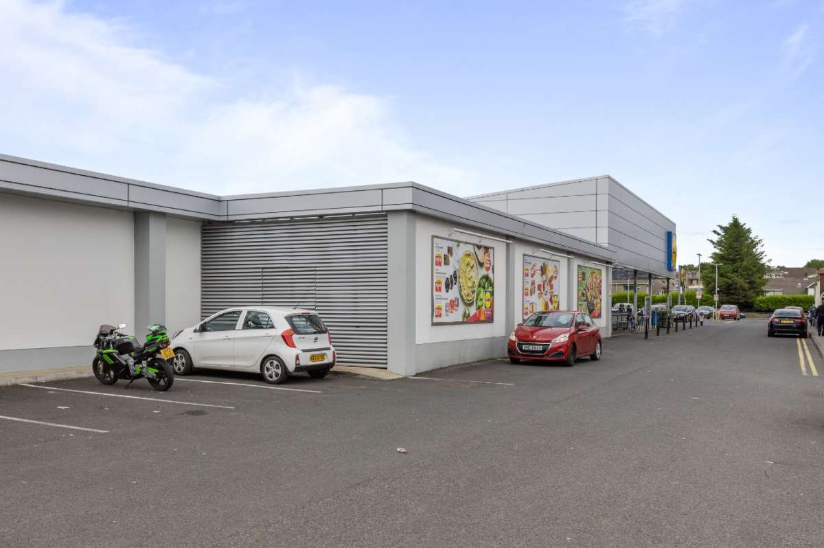 Retail/Shop in Londonderry - photo 4