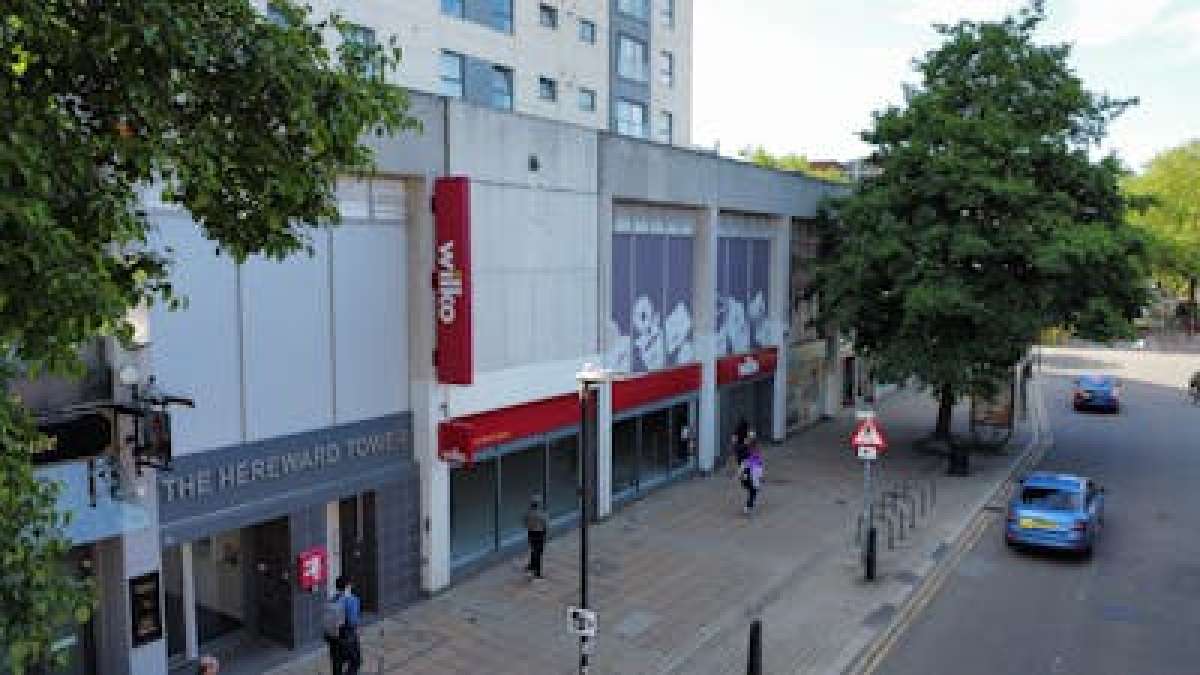 Retail/Shop in Peterborough - photo 2