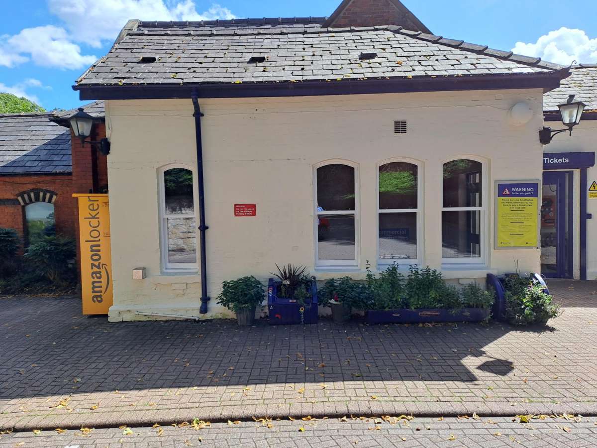 Retail in Alderley Edge