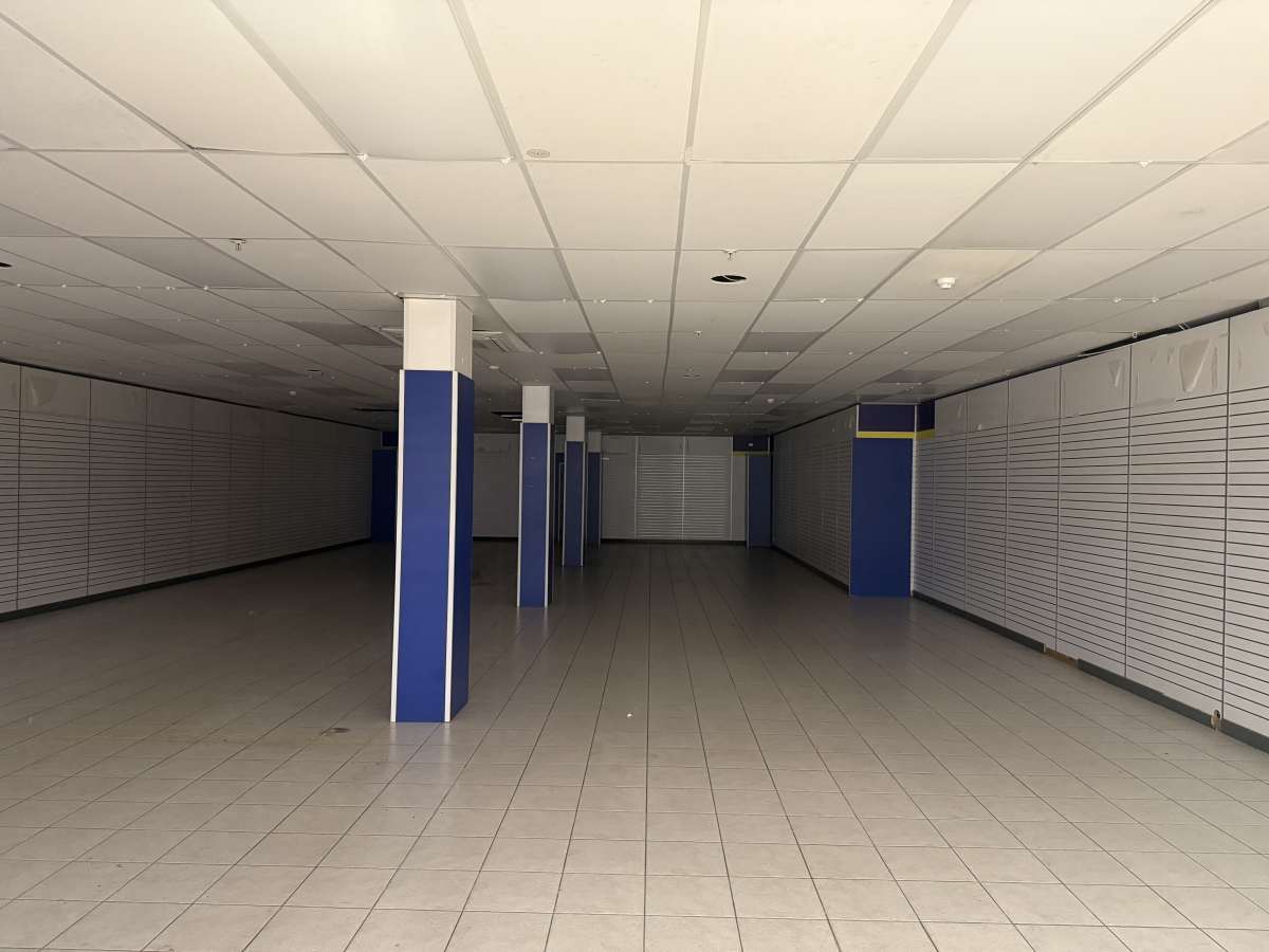 Retail/Shop in Hinckley - photo 2