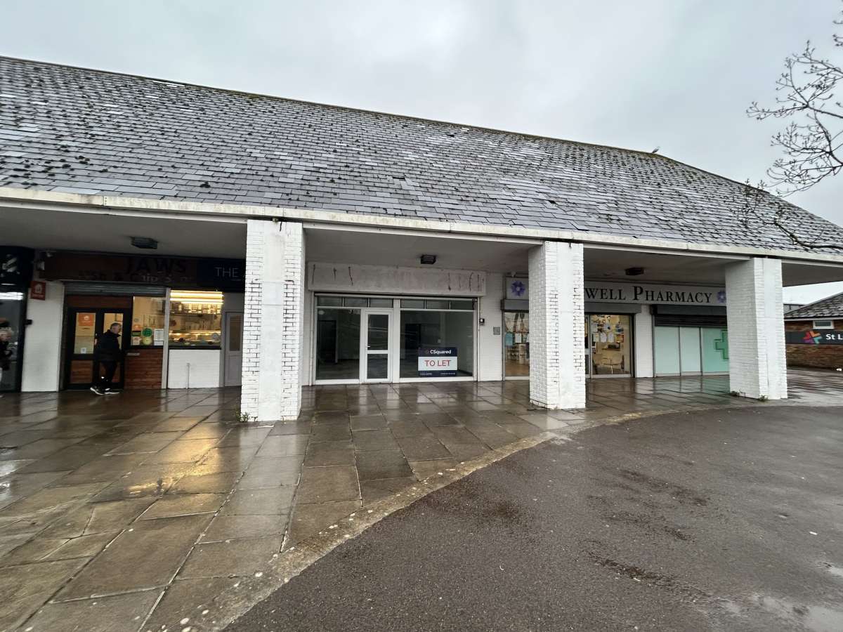 Retail/Shop in Plymouth - photo 2