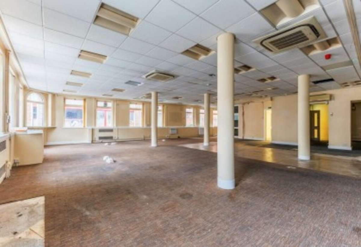 Retail/Shop in Evesham - photo 3