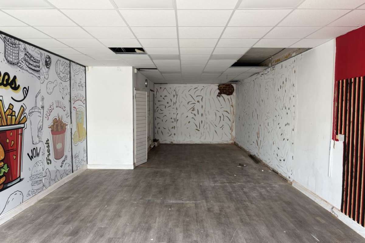 Retail/Shop in Nottingham - photo 3