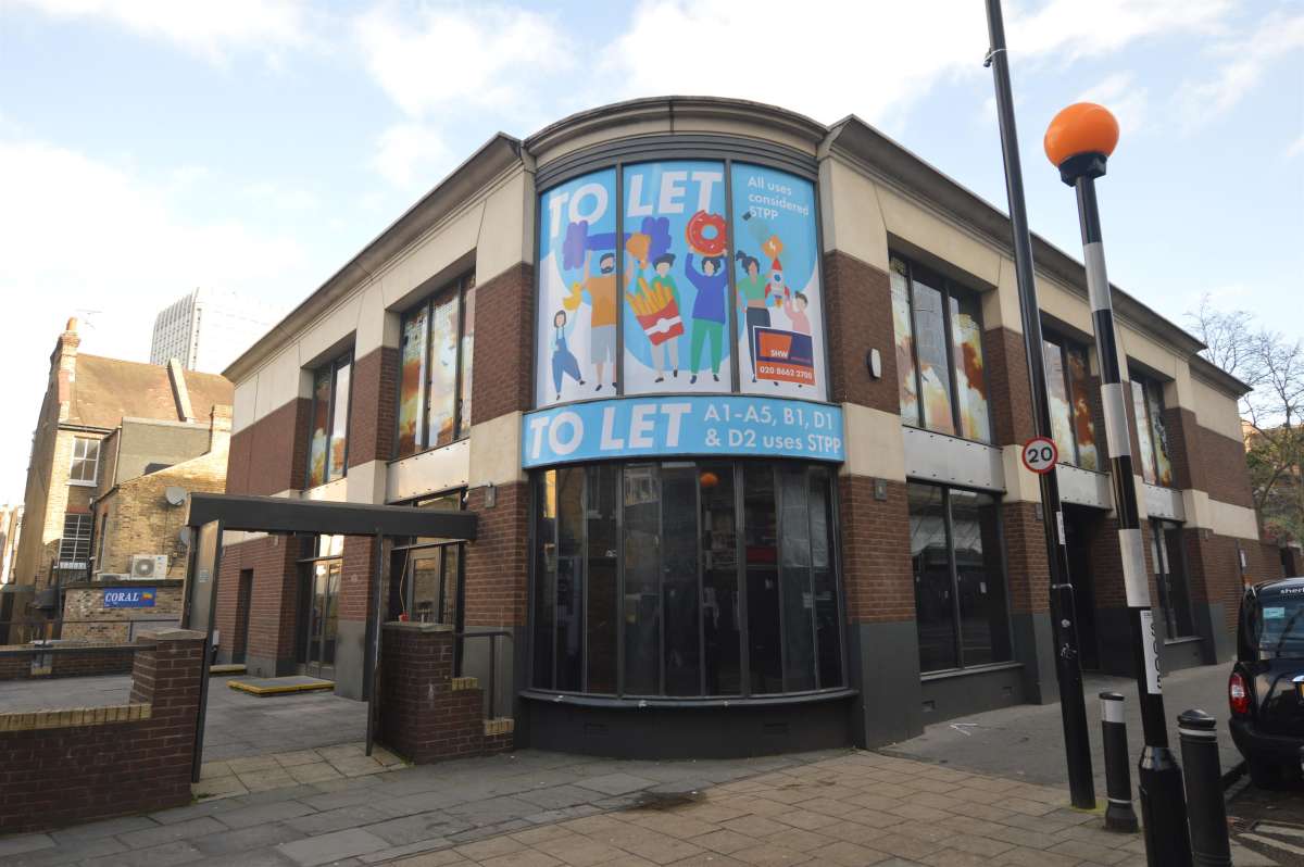 Retail/Shop in Croydon - photo 3