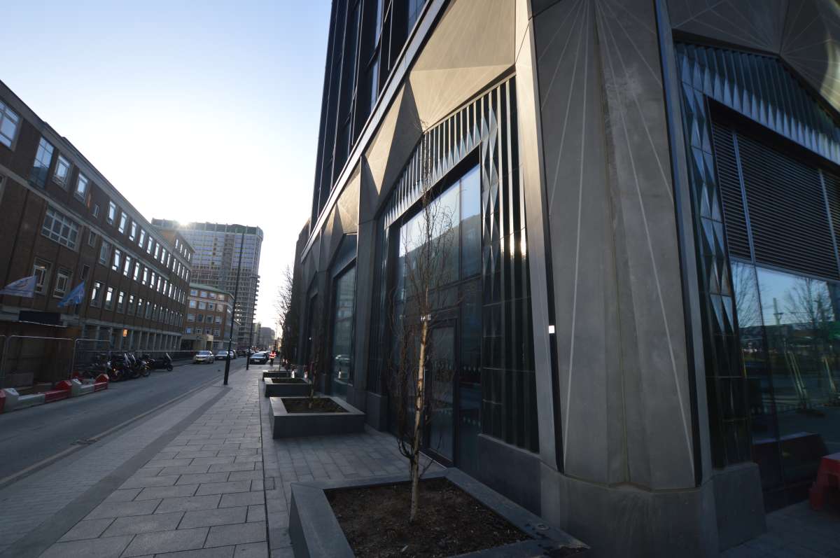 Retail/Shop in Croydon - photo 2