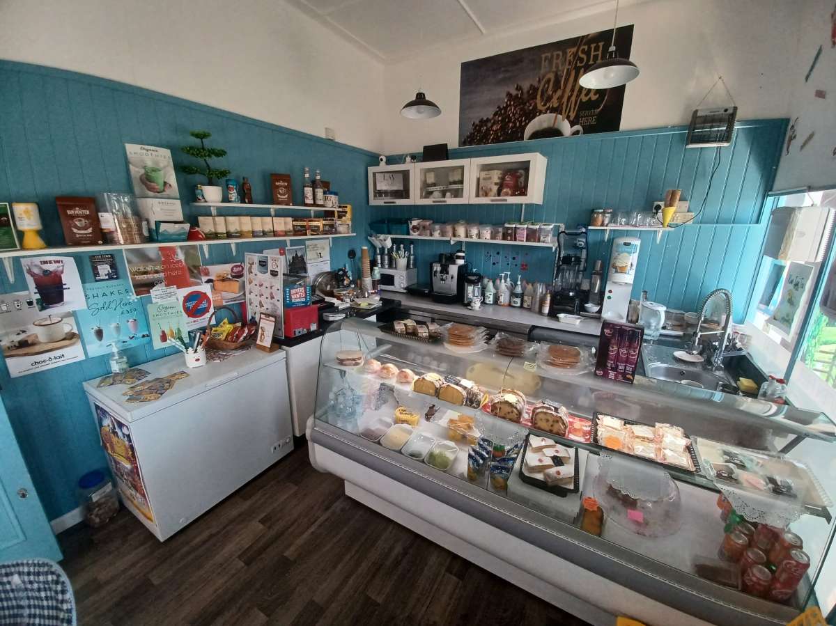 Retail/Shop in Bognor Regis - photo 3