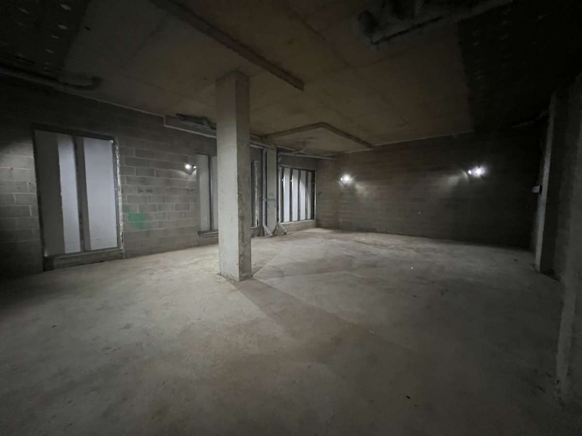 Retail/Shop in South Croydon - photo 2