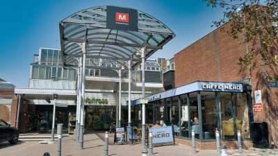 Retail/Shop in Leighton Buzzard - photo 2