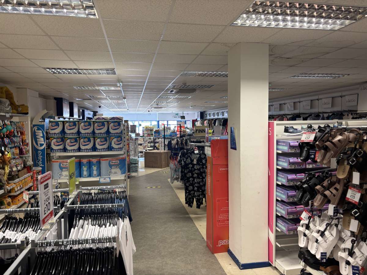 Retail/Shop in Saltash - photo 4