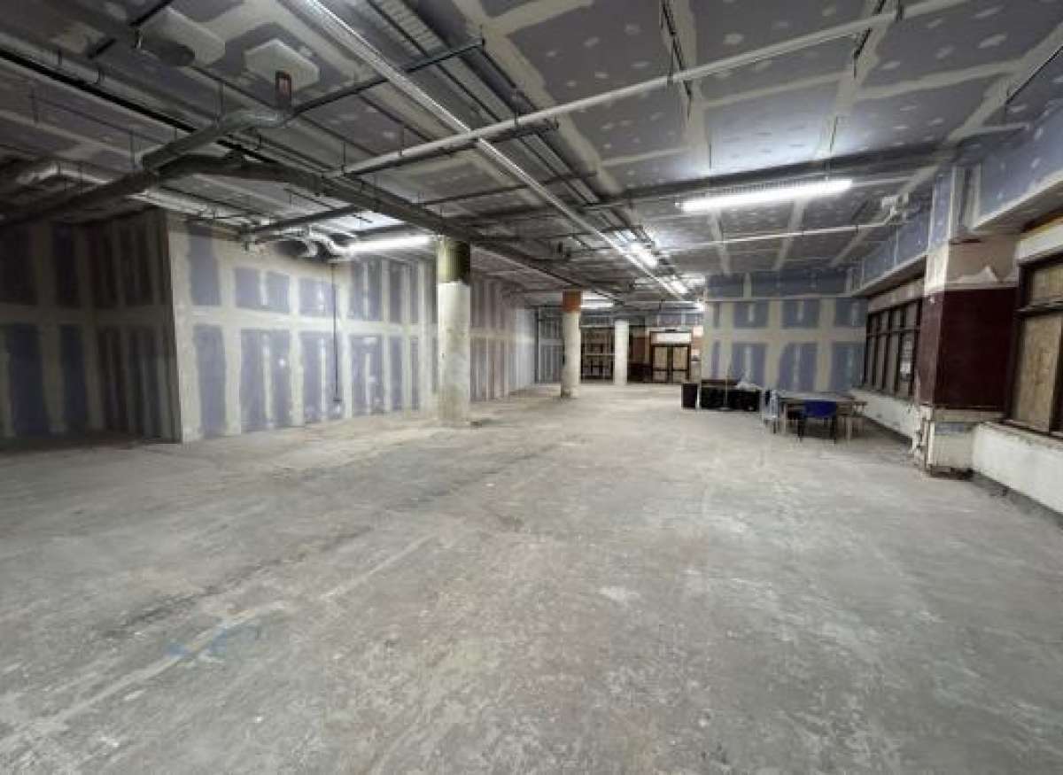 Retail/Shop in Leicester - photo 4