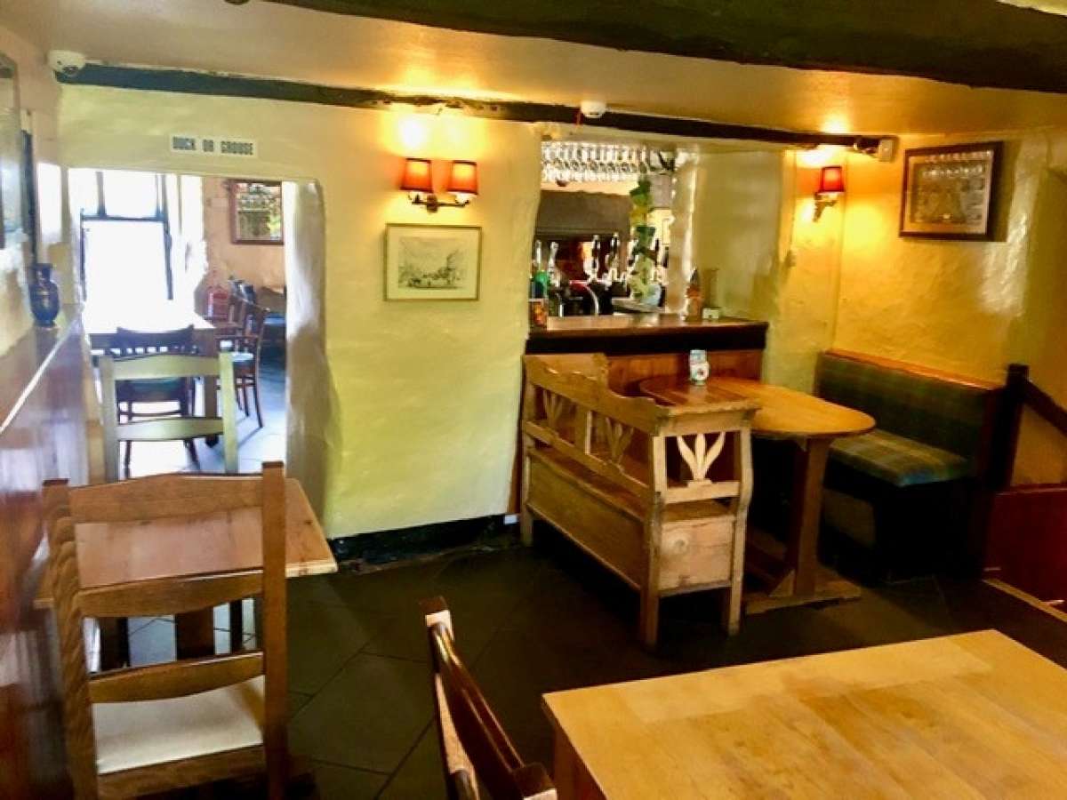 Retail/Shop in Plymouth - photo 2