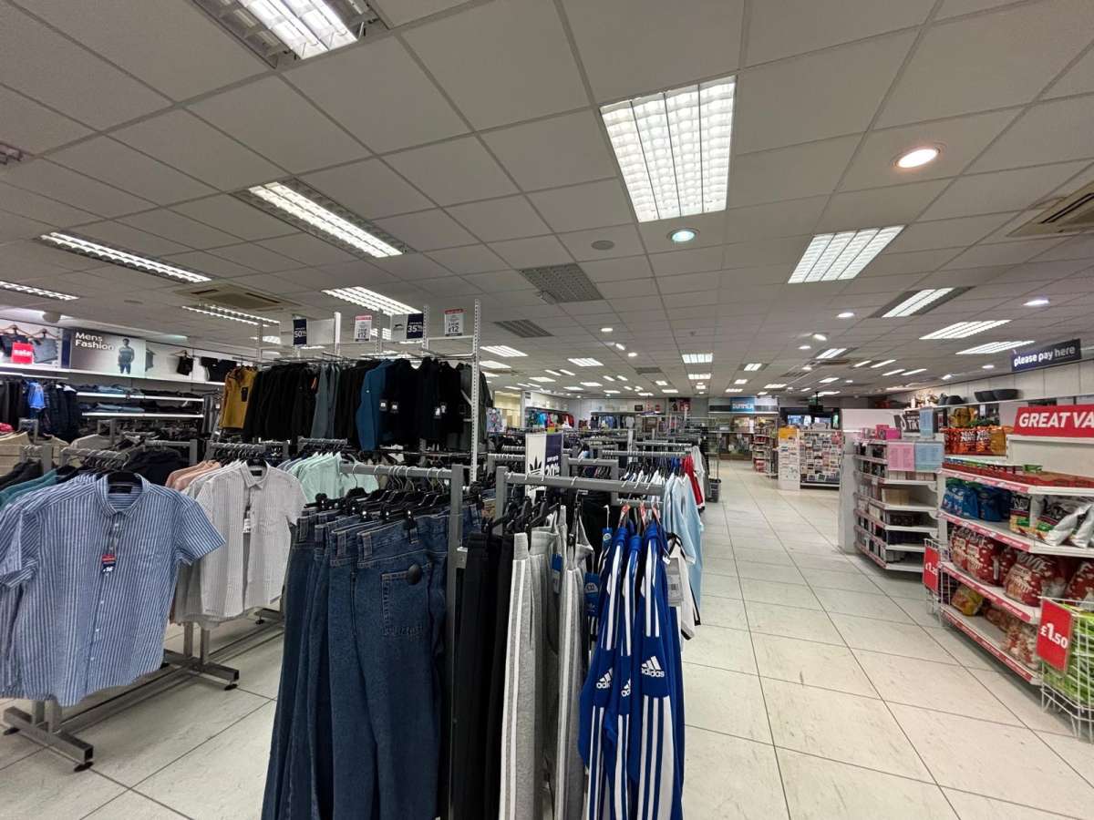 Retail/Shop in Attleborough - photo 2