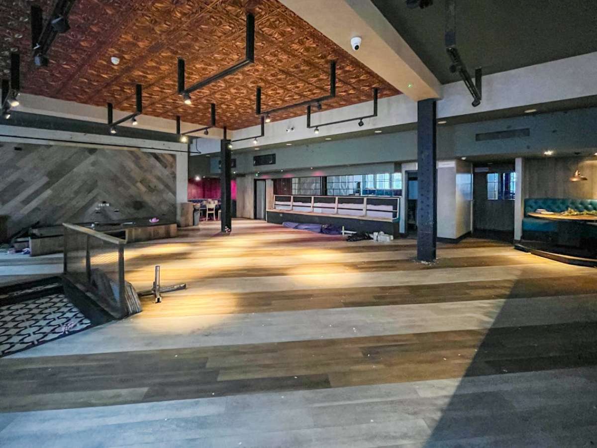 Retail/Shop in Bournemouth - photo 4