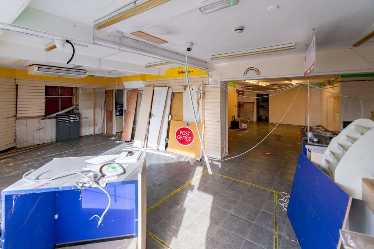 Retail/Shop in Weymouth - photo 4