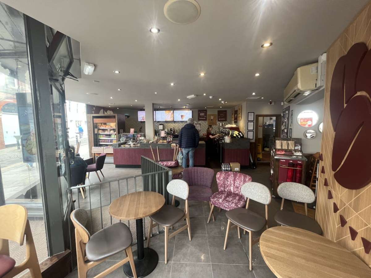 Retail/Shop in Devizes - photo 3