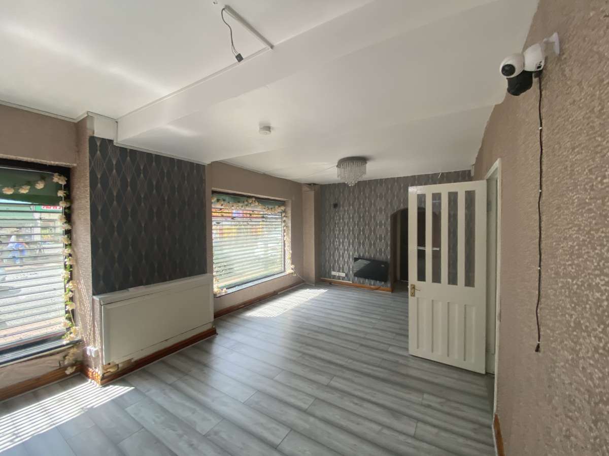 Retail/Shop in Smethwick - photo 3