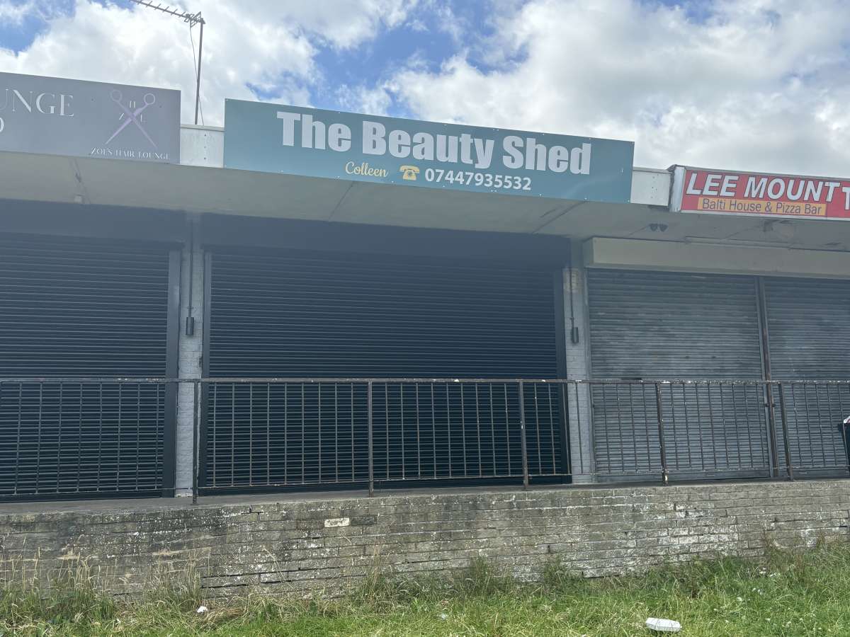 Retail/Shop in Halifax - photo 3