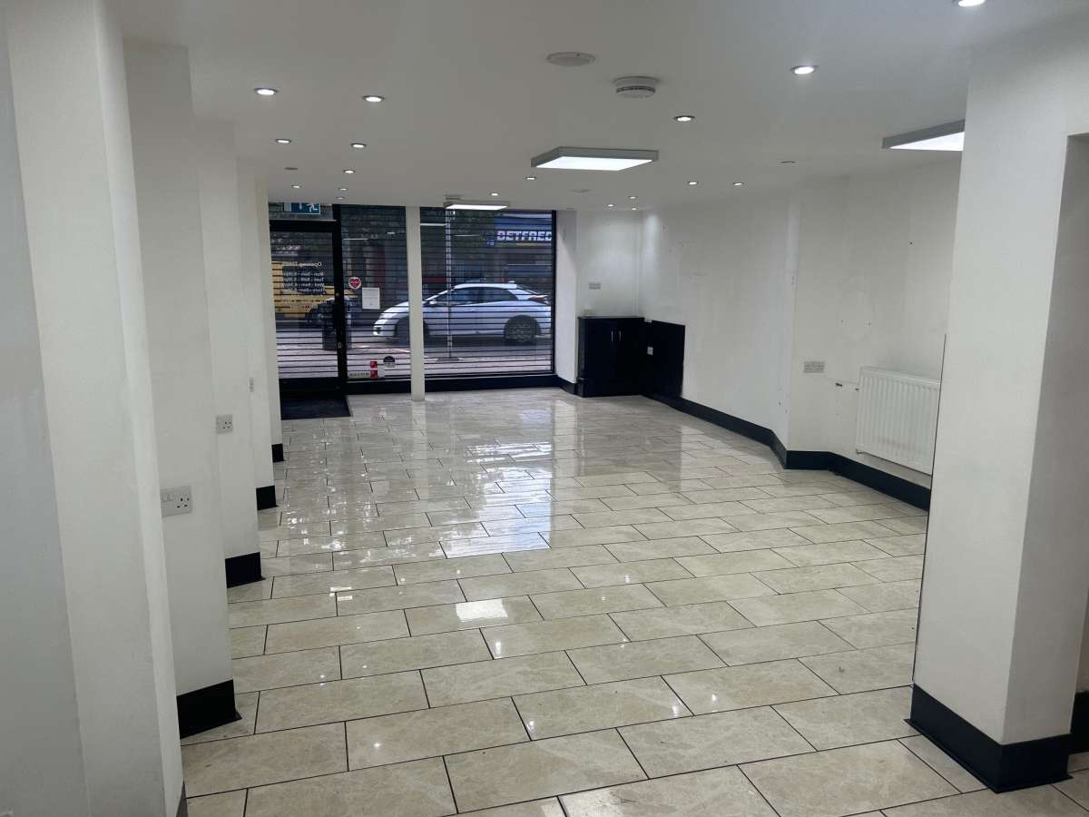 Retail/Shop in Nottingham - photo 3