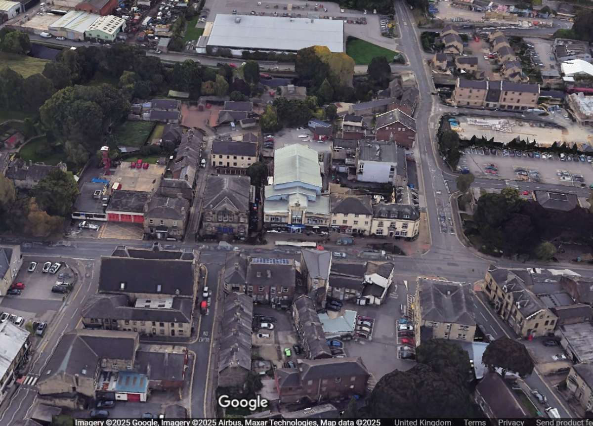 Retail/Shop in Mirfield - photo 2