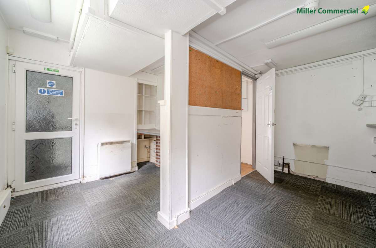 Retail/Shop in Redruth - photo 3