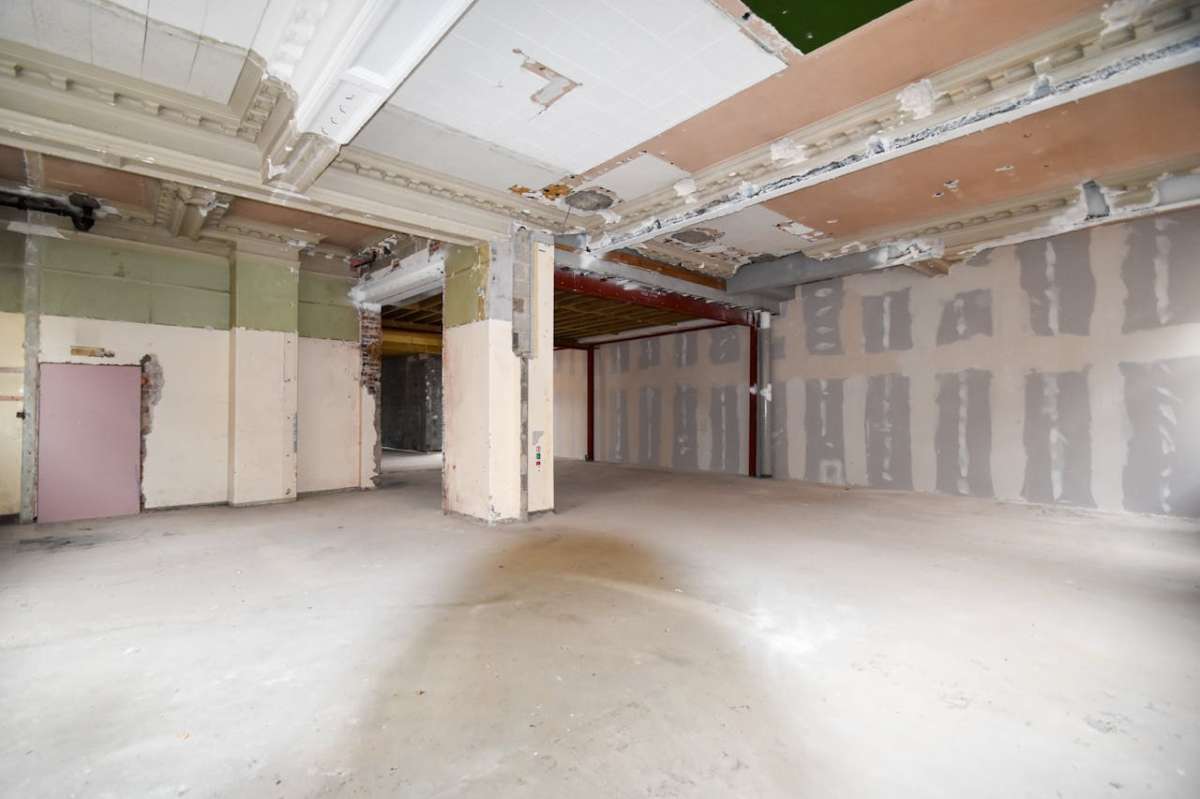 Retail/Shop in Weymouth - photo 3