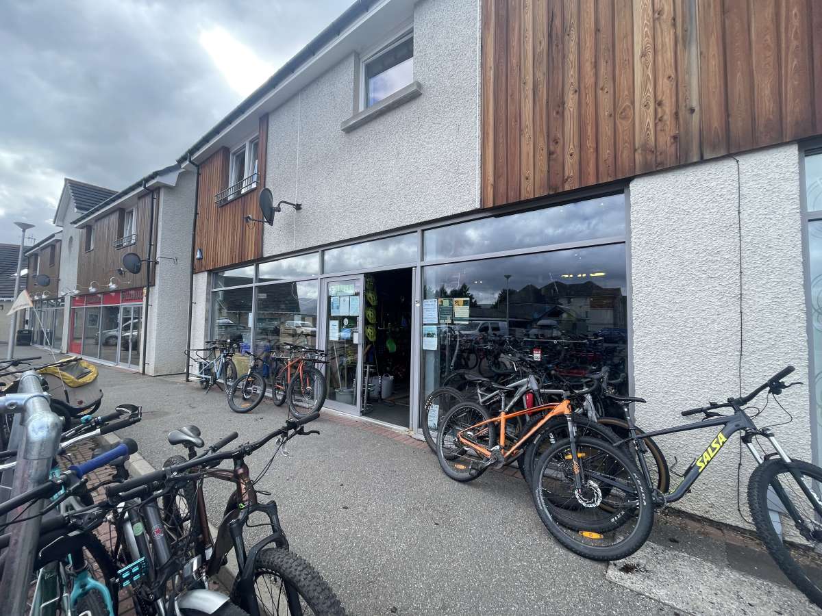 Retail/Shop in Aviemore - photo 4