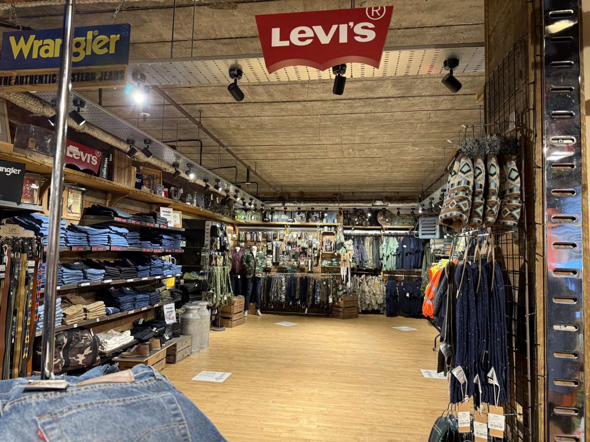 Retail/Shop in Loughborough - photo 3