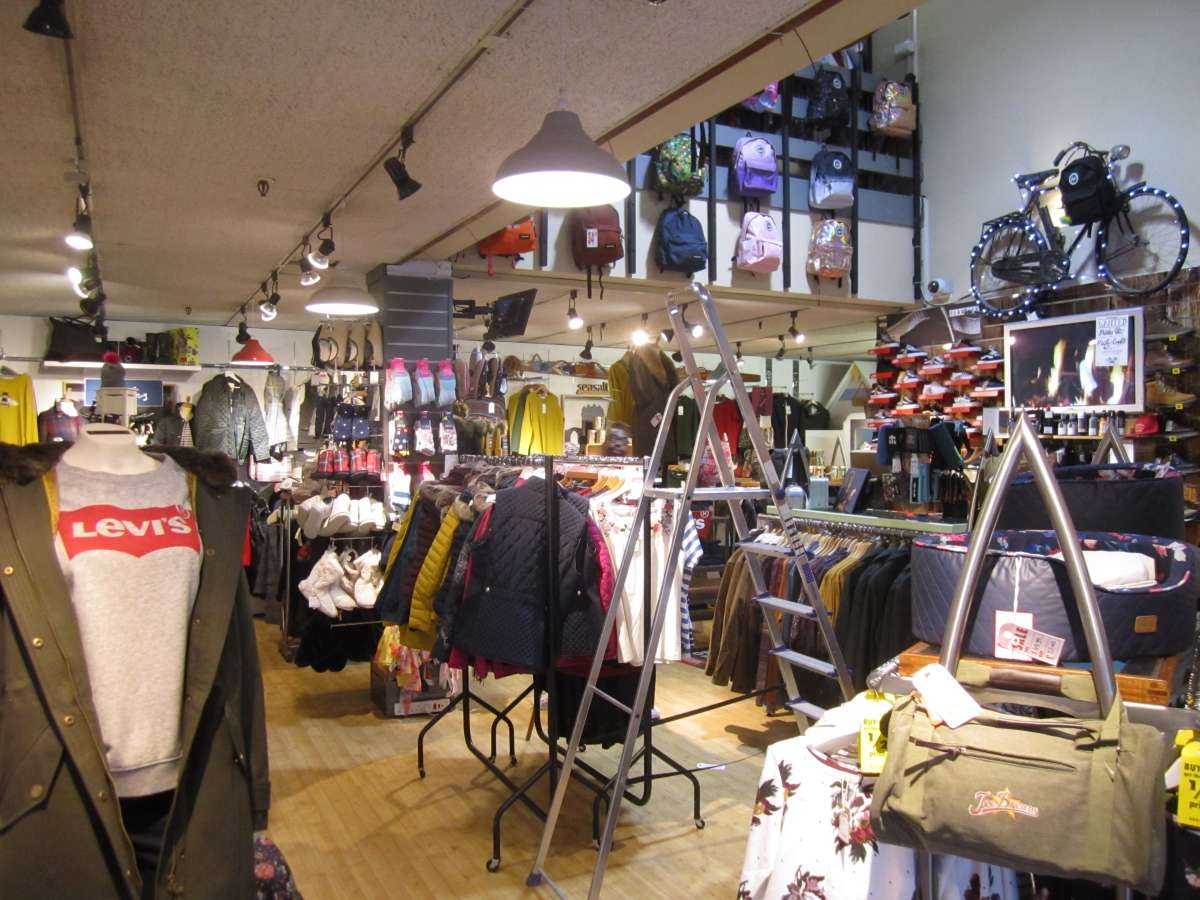 Retail/Shop in Loughborough - photo 4