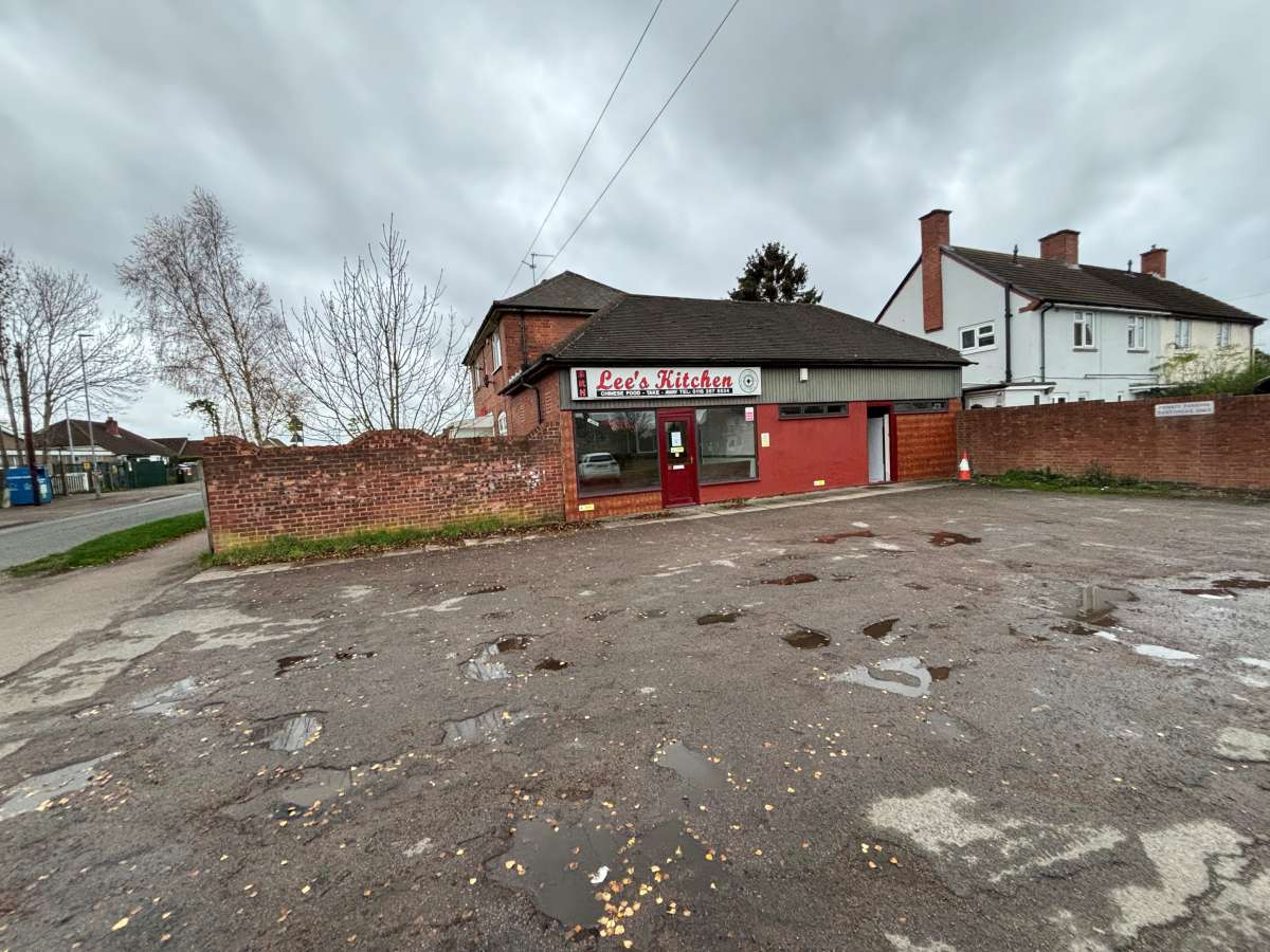 Retail/Shop in Glenfield - photo 2