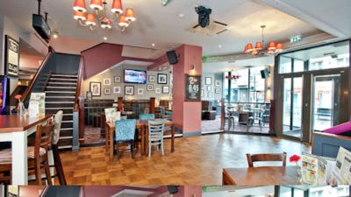 Retail/Shop in Peterborough - photo 2