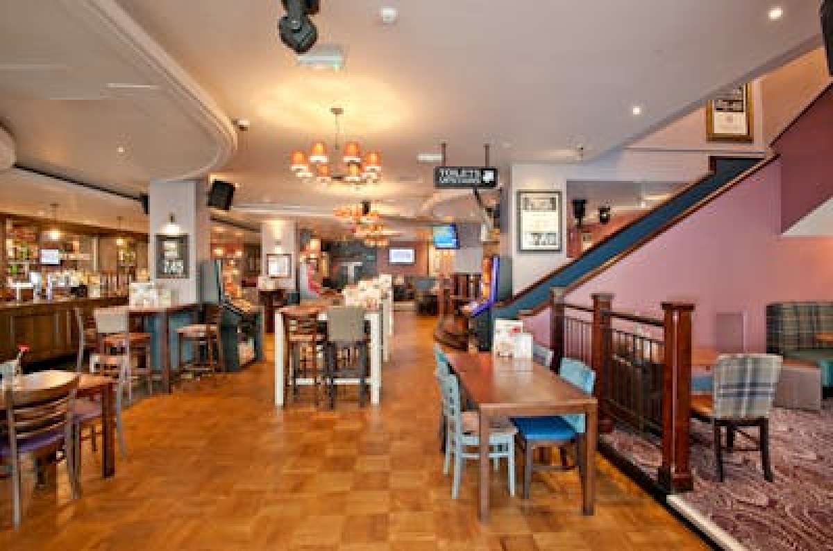 Retail/Shop in Peterborough - photo 3