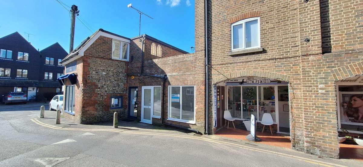 Retail/Shop in The Old Mill - photo 2