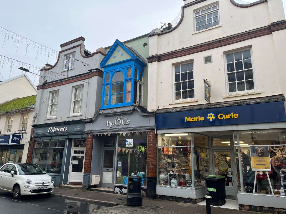 Retail/Shop in Sidmouth - photo 2