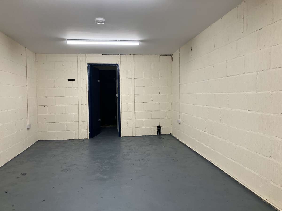 Retail/Shop in King's Lynn - photo 4