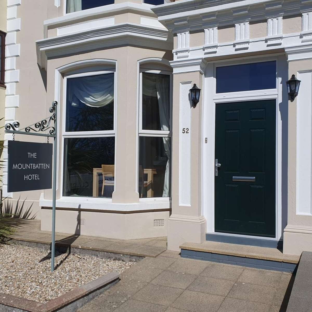 Retail/Shop in Plymouth - photo 2