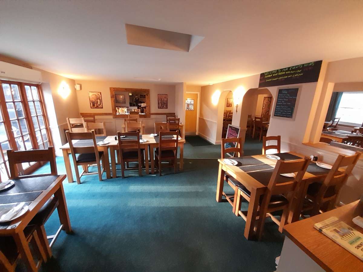 Retail/Shop in Wilburton - photo 2