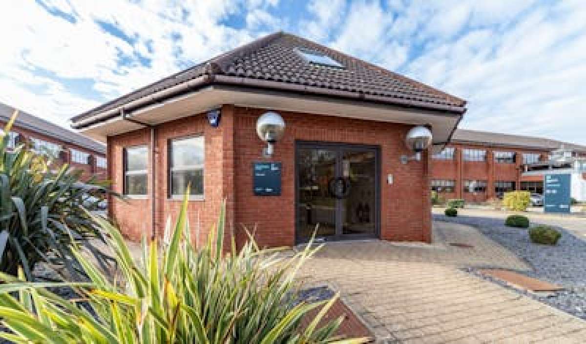 Retail/Shop in Peterborough - photo 3