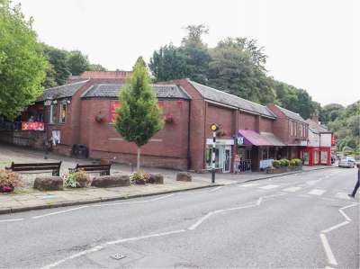 Retail in Lymm
