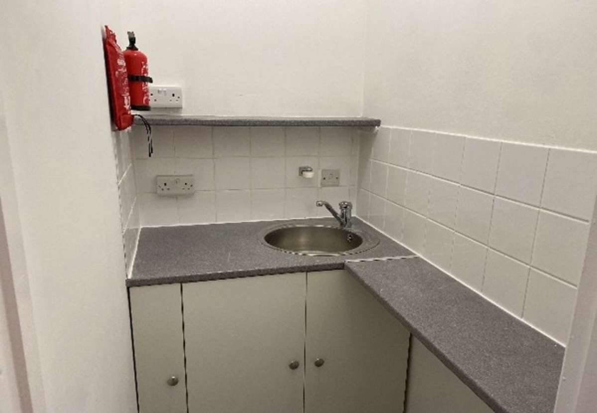 Retail/Shop in Shepton Mallet - photo 4