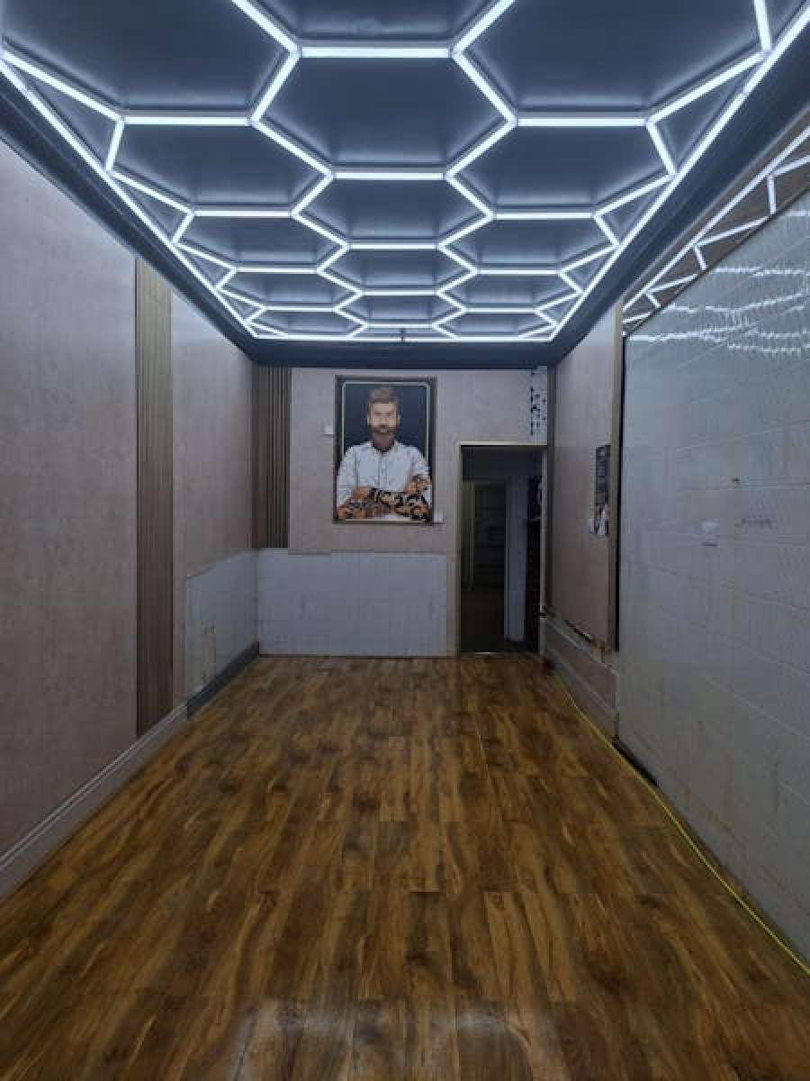 Retail/Shop in Doncaster - photo 2