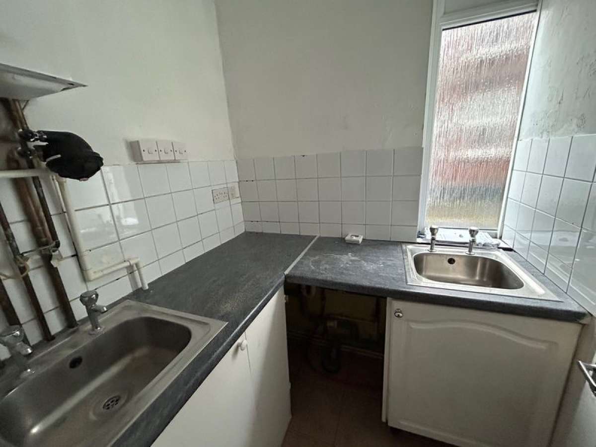 Retail/Shop in Congleton - photo 4