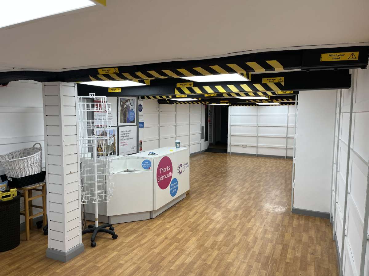 Retail/Shop in Sidmouth - photo 3