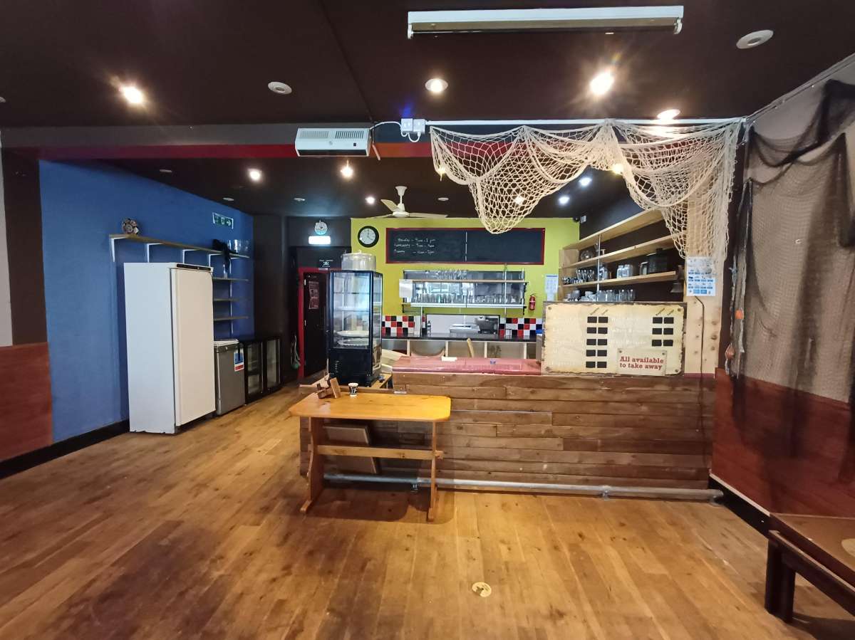 Retail/Shop in Penzance - photo 3