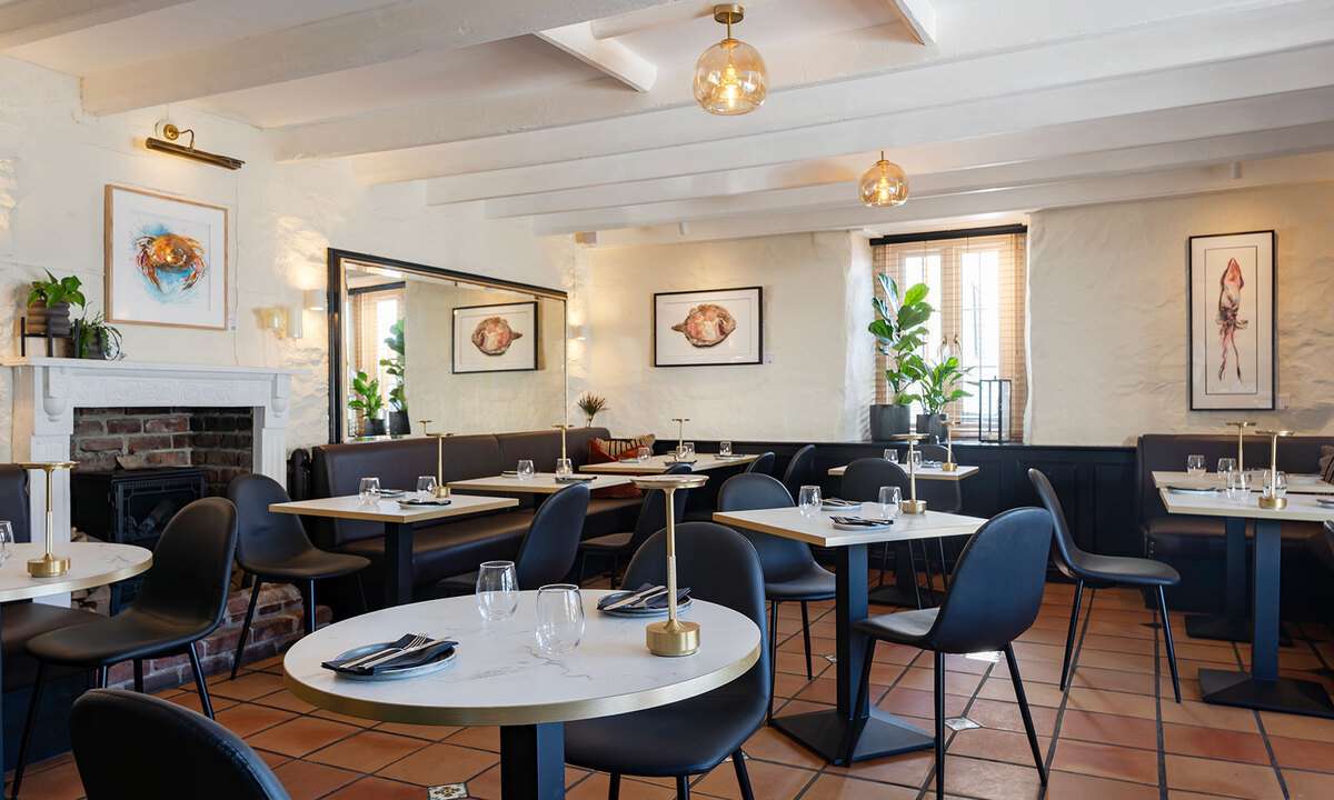 Retail/Shop in Porthleven - photo 3