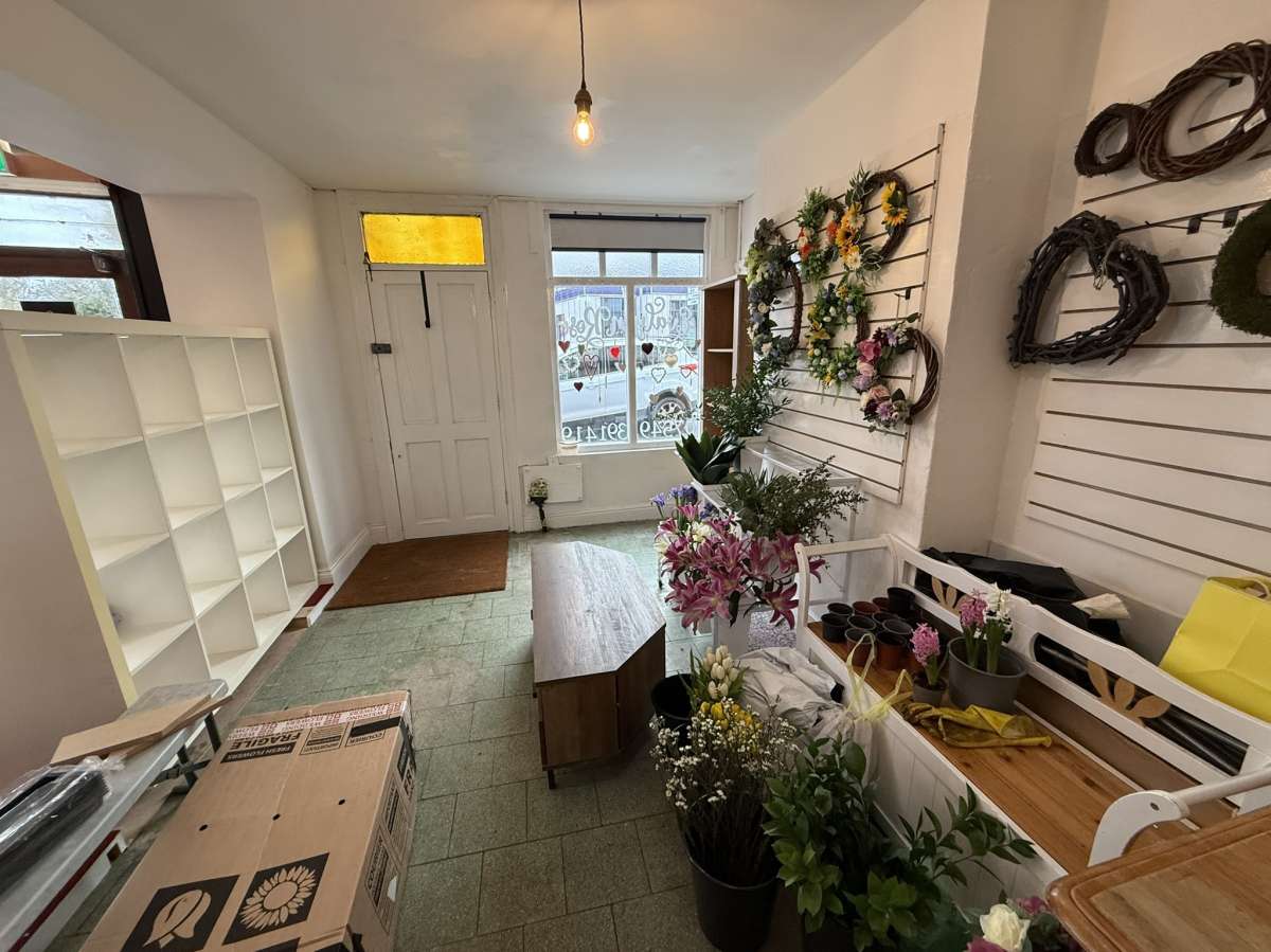 Retail/Shop in Barwell - photo 3