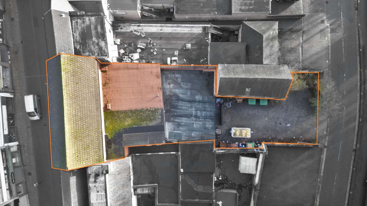 Retail/Shop in Hinckley - photo 2