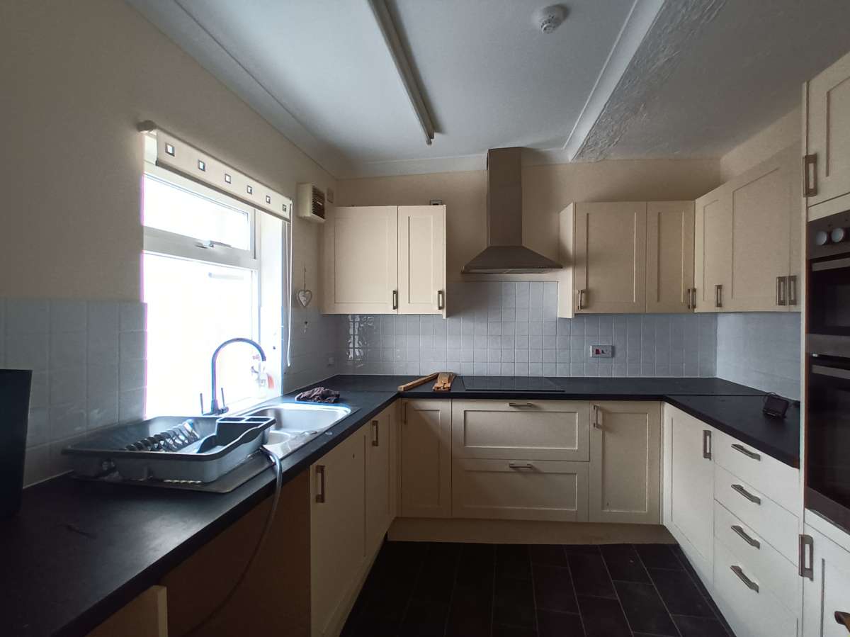 Retail/Shop in Crediton - photo 3