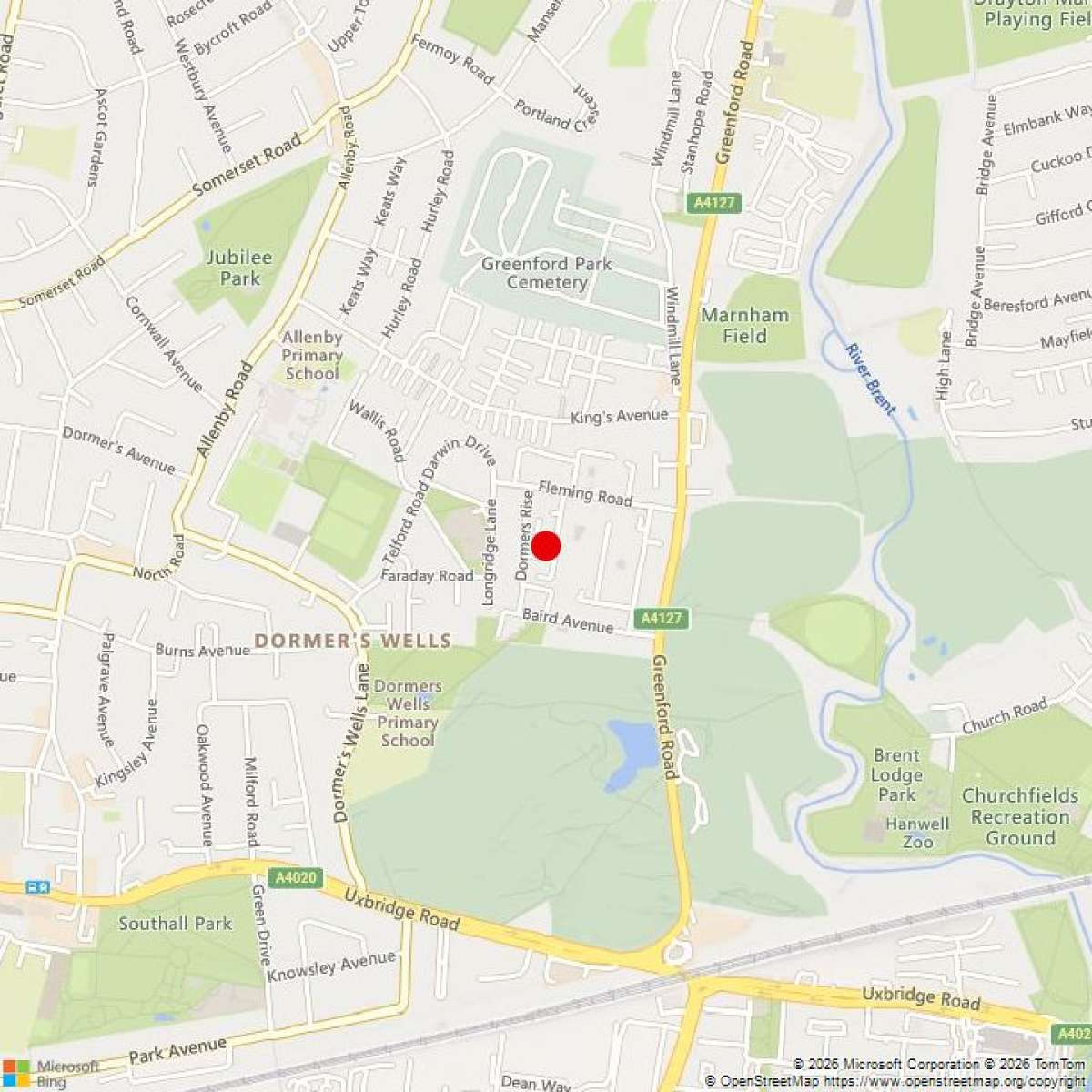 Retail/Shop in Southall - photo 2